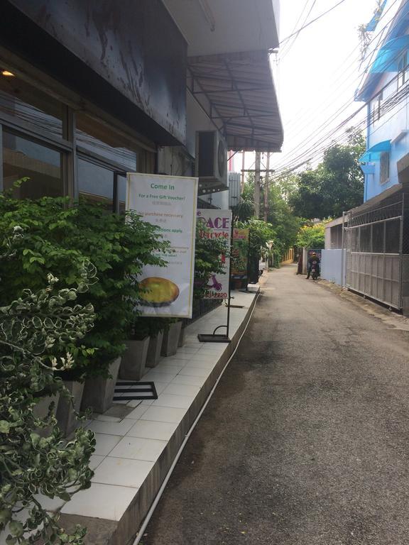 לינה וארוחת בוקר The Grace House Chiangmai 2*