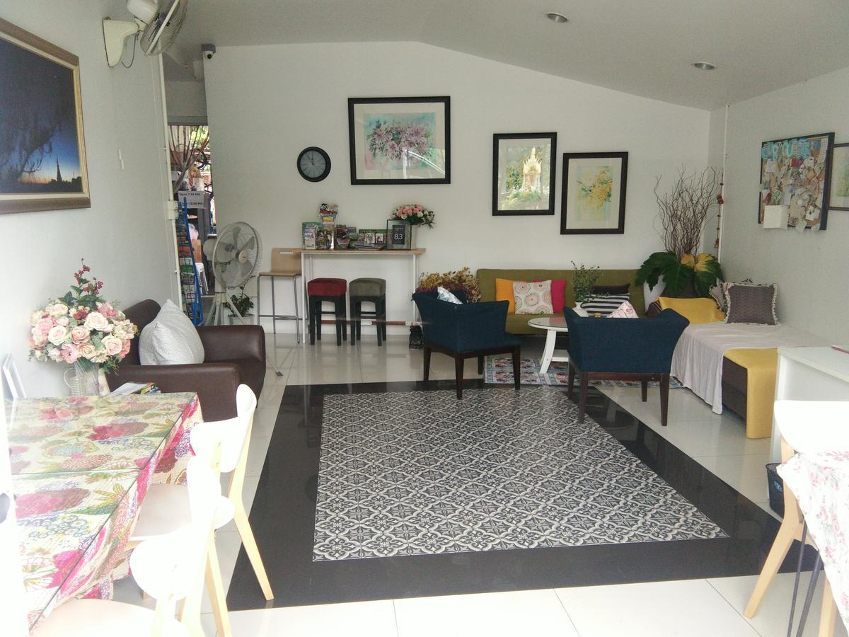 לינה וארוחת בוקר The Grace House Chiangmai